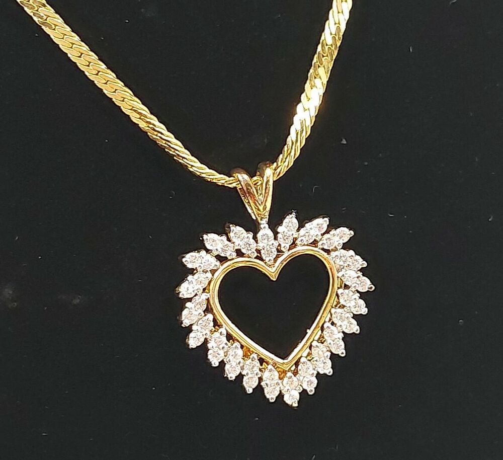 Gold Tone Clear Crystals Openwork Heart Pendant Necklace 19" Rhinestones